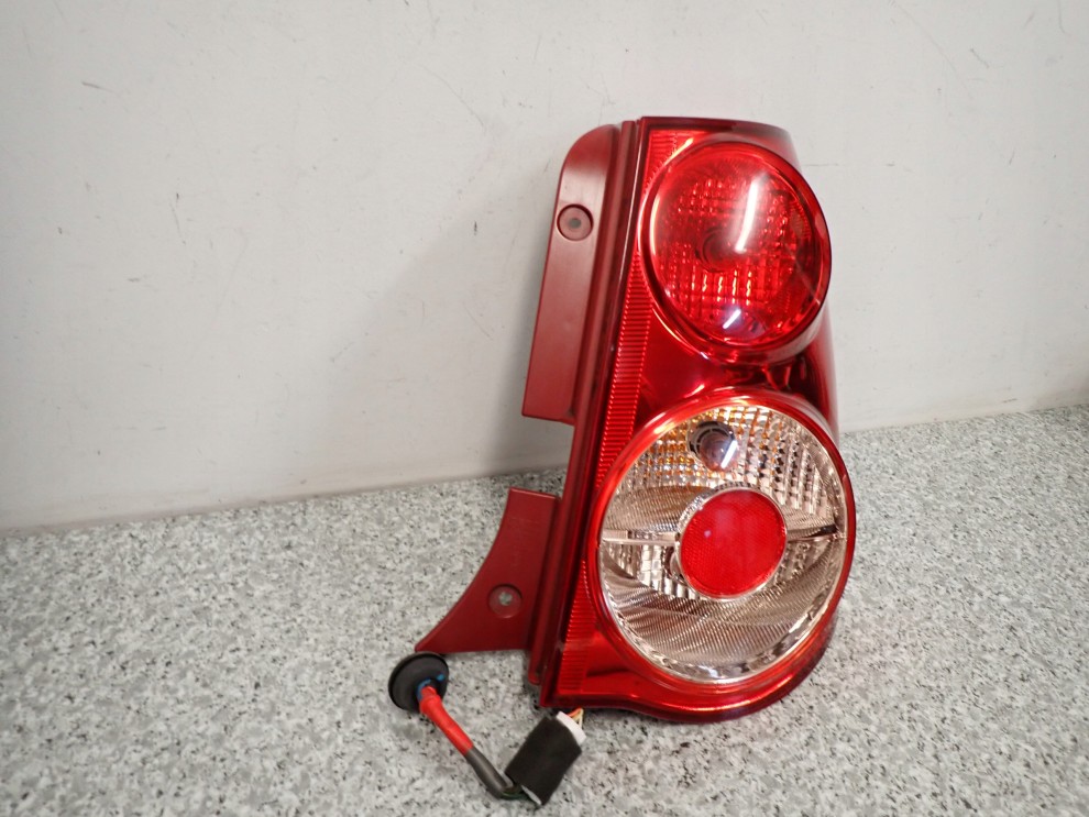 KIA PICANTO 08-10 LAMPA TYLNA PRAWA 3/7