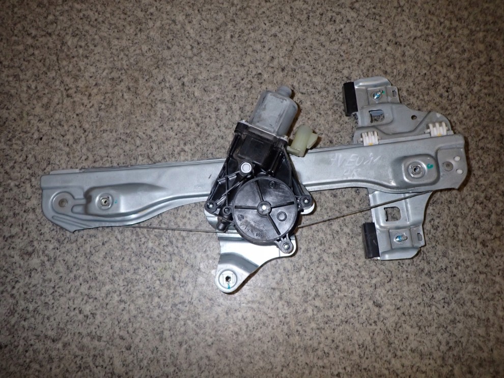 CHEVROLET AVEO T300 PODNOŚNIK SZYBY TYLNY PRAWY 1/4