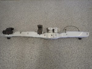 SUZUKI ALTO PIXO 09- BELKA GÓRNA PASA PRZÓD 3/5 MINIATURA