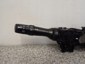 TOYOTA AYGO 05- PRZEŁĄCZNIK POD KIEROWNICĘ ŚWIATEŁ WYCIERACZEK 4/8 MINIATURA