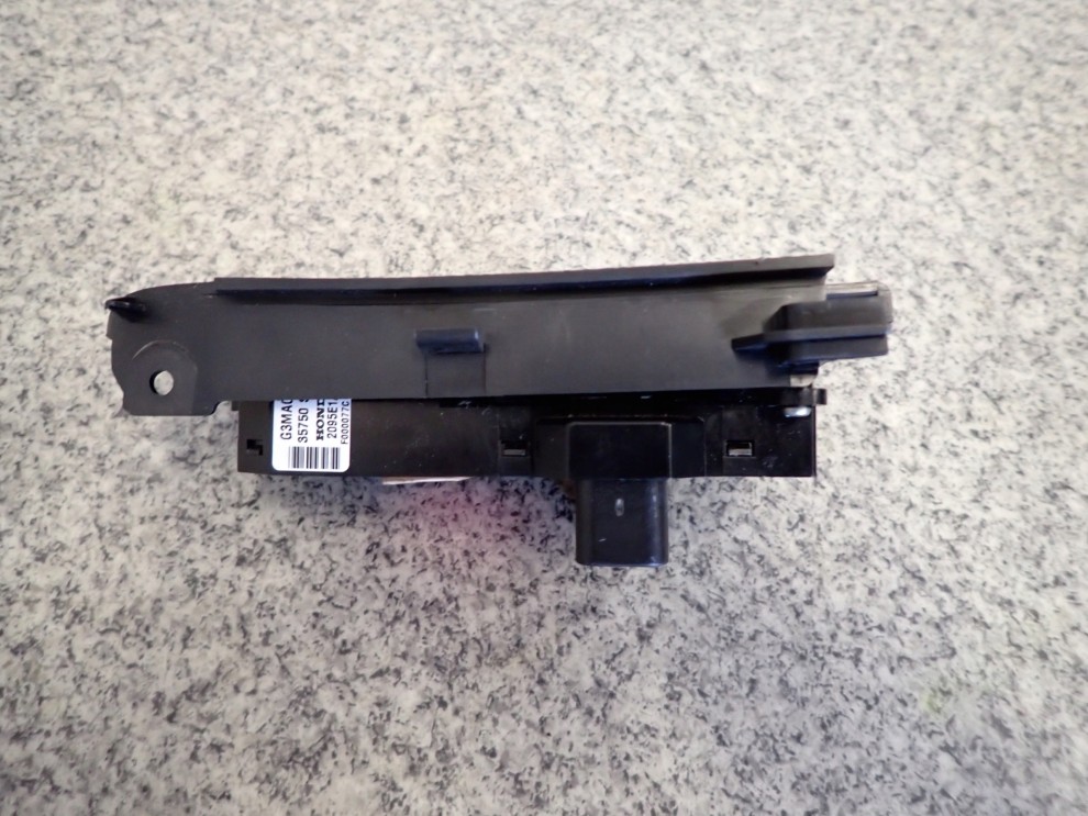 HONDA CIVIC VII 04-05 5d PANEL STEROWANIA SZYBAMI 5/5