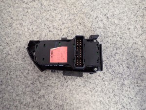 HONDA CIVIC VII 04-05 5d PANEL STEROWANIA SZYBAMI 4/5 MINIATURA