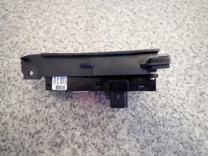 HONDA CIVIC VII 04-05 5d PANEL STEROWANIA SZYBAMI 5/5 MINIATURA