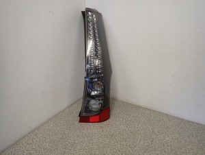 MITSUBISHI GRANDIS 03-11 LAMPA TYLNA PRAWA EUROPA