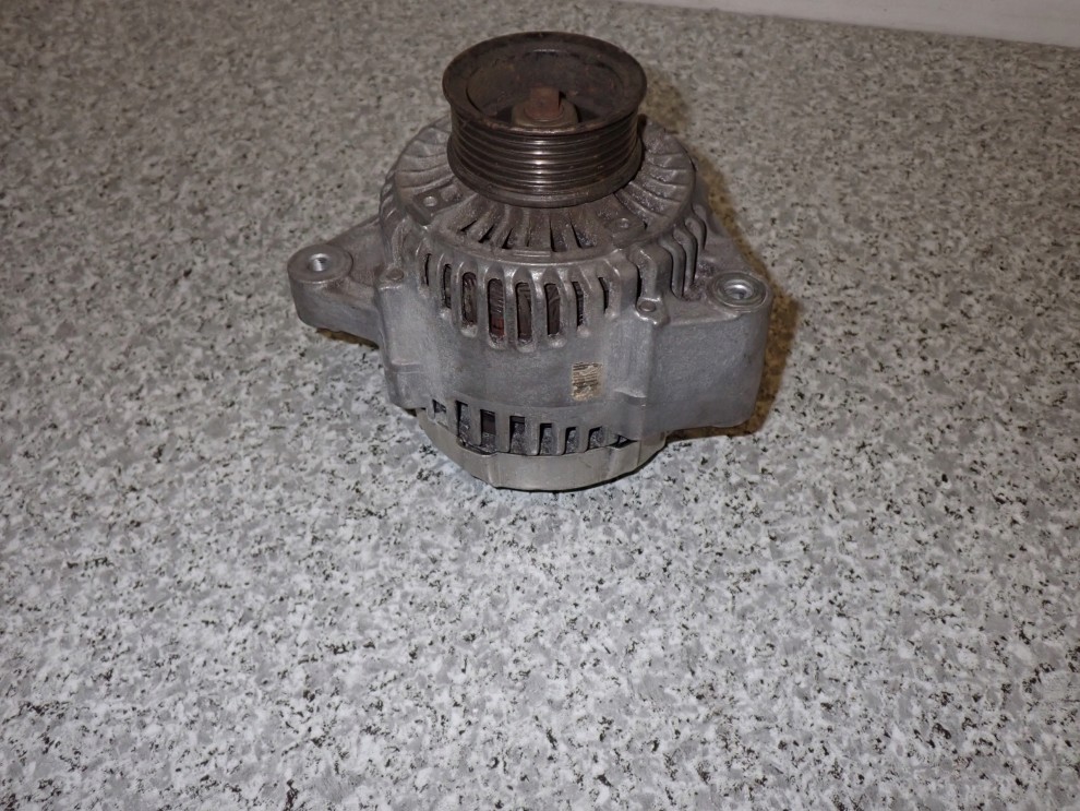 HONDA PRELUDE 96-99 2.0i ALTERNATOR 6/8