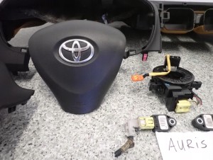 TOYOTA AURIS I E15 3D 07- PODUSZKI POWIETRZNE ZESTAW EUROPA SRSY AIRBAG 6/16 MINIATURA