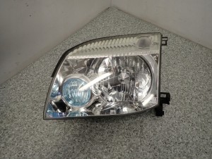 NISSAN XTRAIL T30 LAMPA PRZEDNIA LEWA REFLEKTOR EUROPA 6/8 MINIATURA