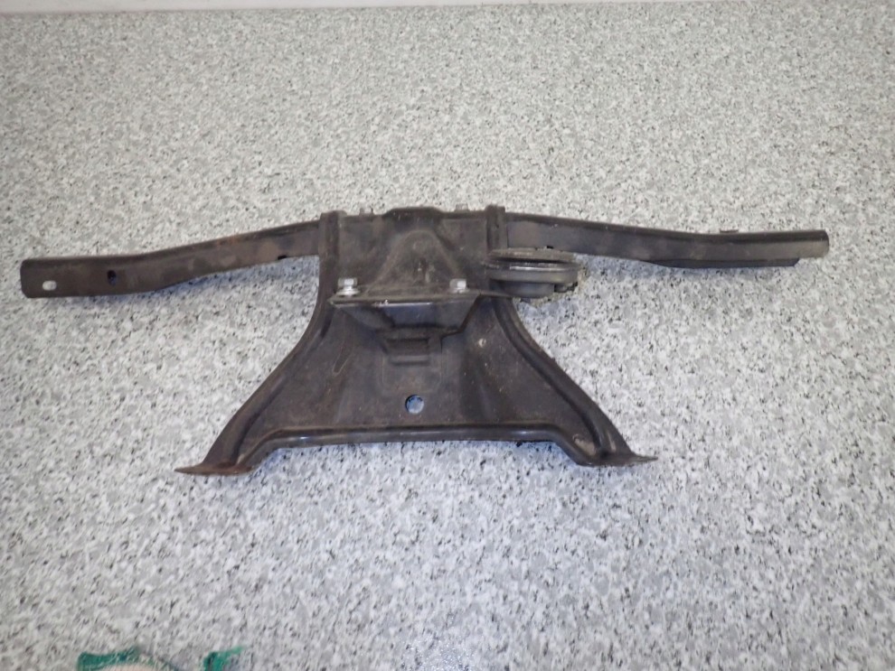 SUZUKI GRAND VITARA II 06- PAS PRZEDNI WZMOCNIENI CZOŁOWE 4/4