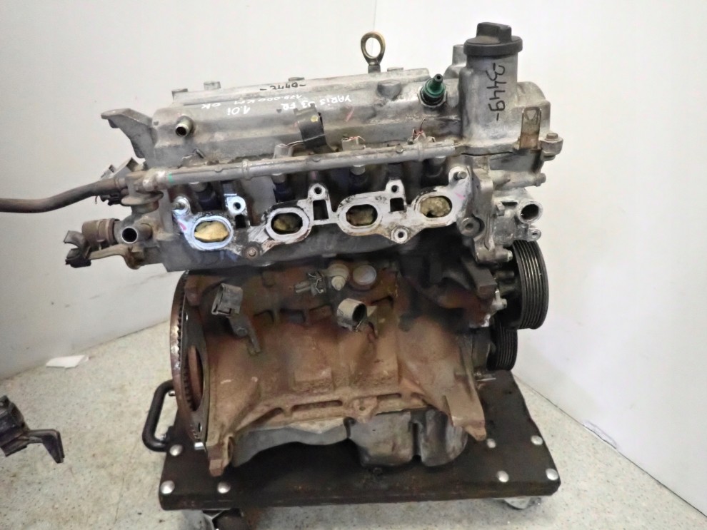 YARIS FR 03-05 1S 1.0 BENZYNA SILNIK MOTOR 8/15