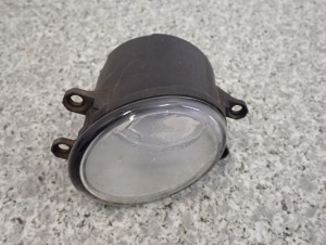 TOYOTA AURIS HB 06-09 HALOGEN PRZEDNI LEWY