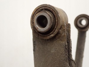 HYUNDAI TUCSON 2.0 CRDI 2WD 04- ZWROTNICA TYLNA LEWA 8/12 MINIATURA