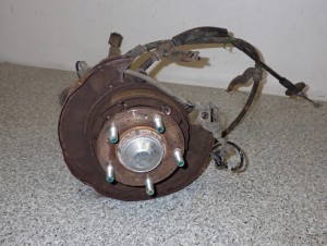 HYUNDAI TUCSON 2.0 CRDI 2WD 04- ZWROTNICA TYLNA LEWA 11/12 MINIATURA