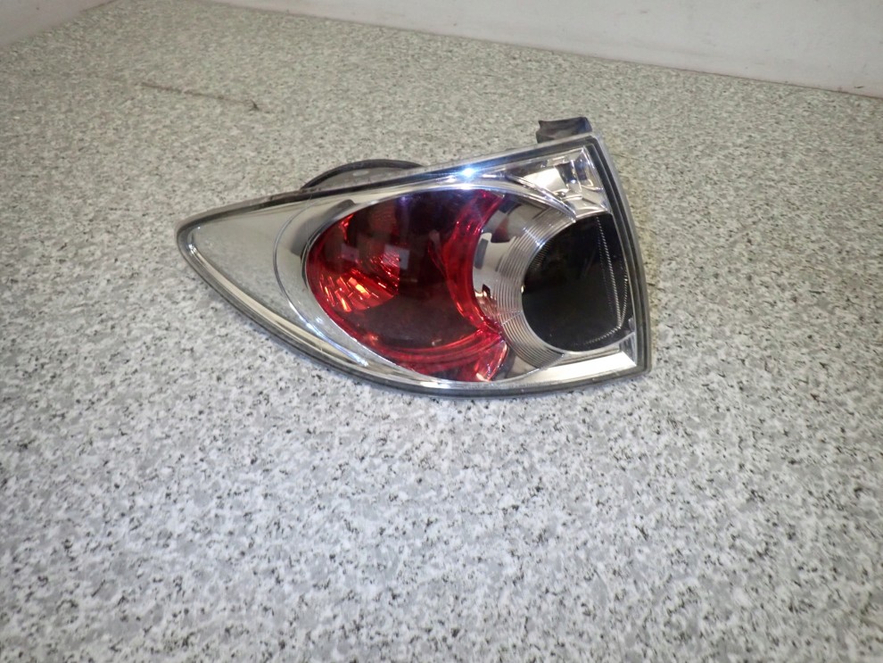 MAZDA 6 MAZDA6 KOMBI 02 - 05 LAMPA TYLNA LEWA ZEWNĘTRZNA EUROPA 2/5