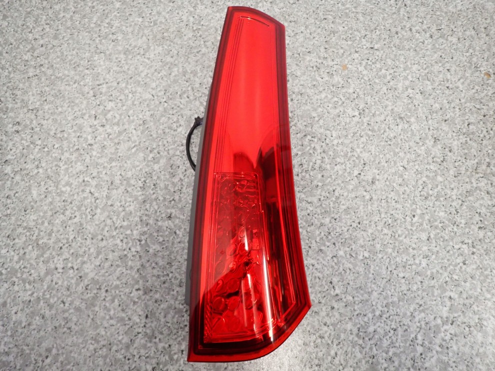 KIA CEED I 10-12 LAMPA TYLNA PRAWA 1/6