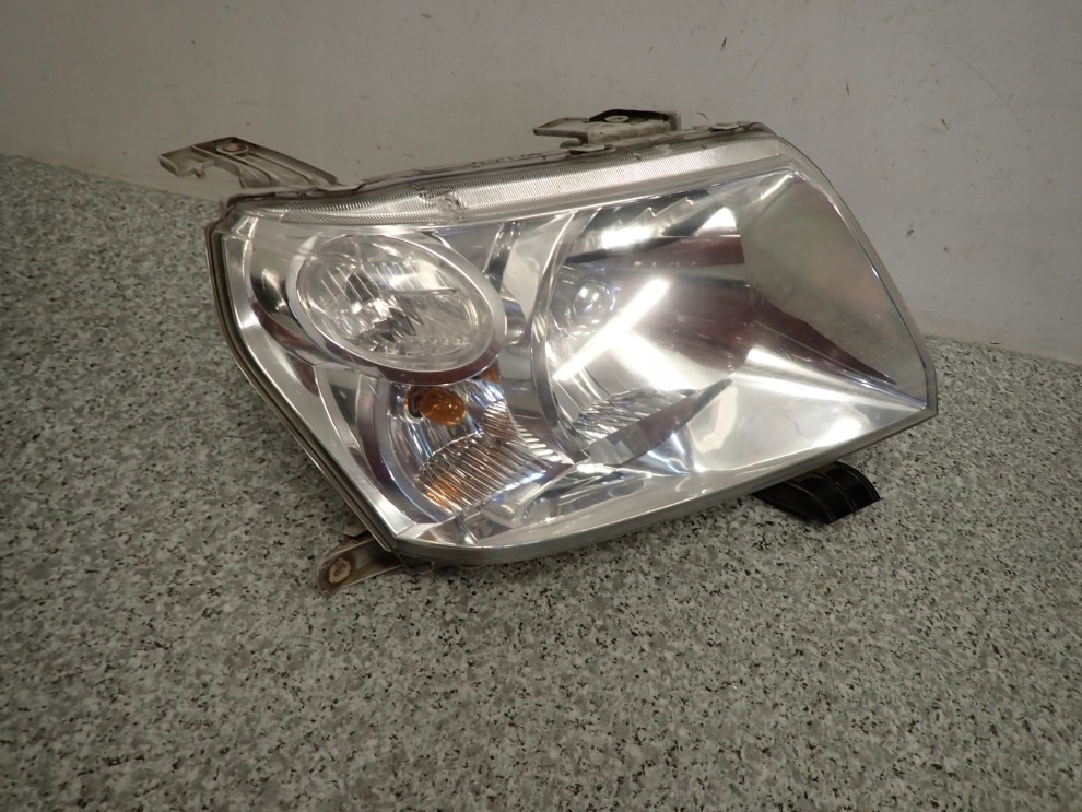 SUZUKI GRAND VITARA II 05- 3 DRZWI LAMPA PRZEDNIA REFLEKTOR PRAWY EUROPA 5/10