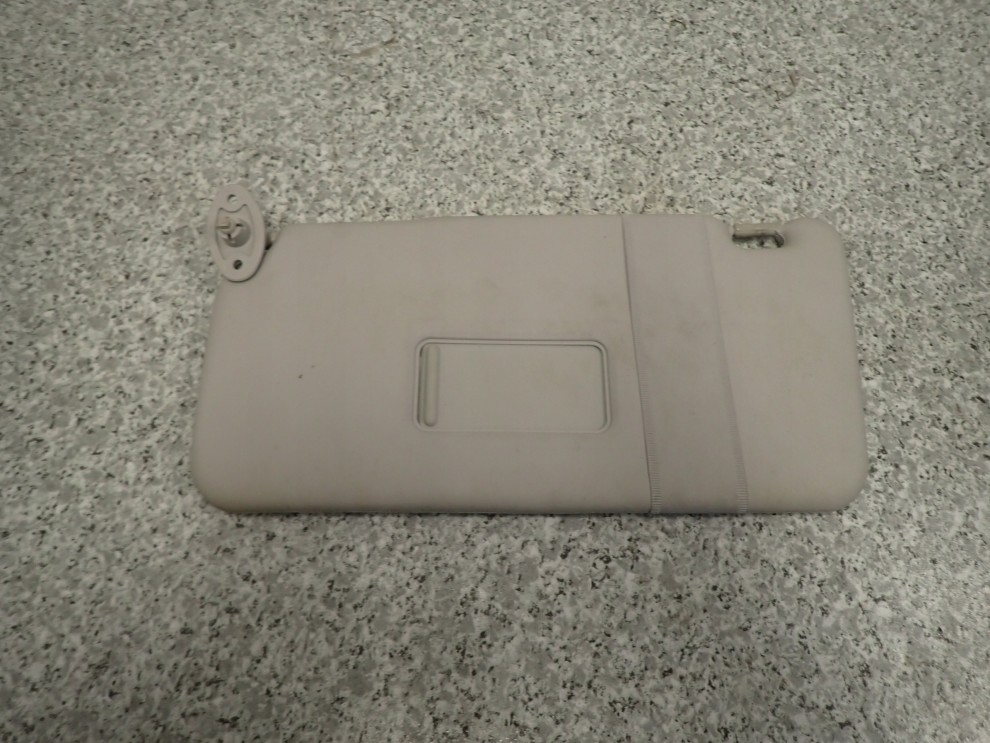 SUZUKI LIANA 02-07 DASZEK PRZECIWSŁONECZNY LEWY 1/3