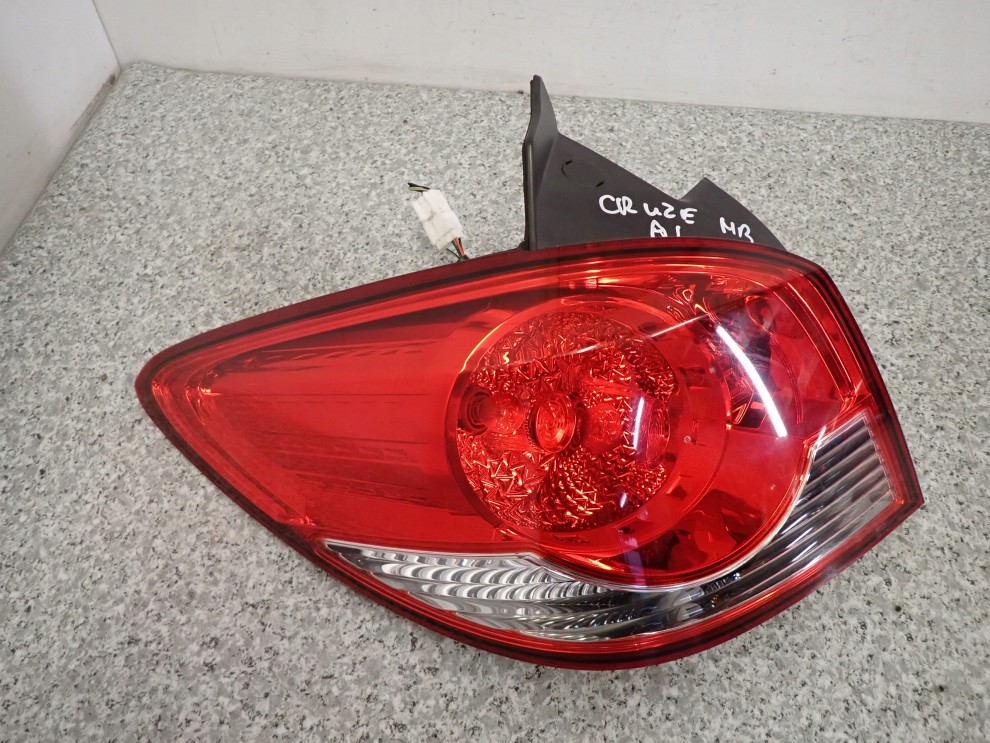 CHEVROLET CRUZE 08-12 LAMPA TYLNA LEWA EUROPA 2/7