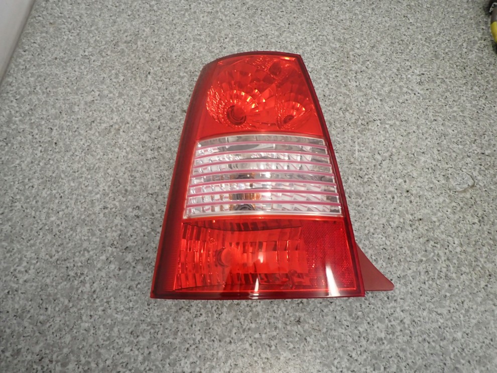 KIA PICANTO 04-07 LAMPA TYLNA PRAWA EUROPA 5/10