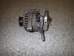 TOYOTA YARIS 99-05 1.0 1.3 FRANCJA ALTERNATOR 6PK 5/7 MINIATURA