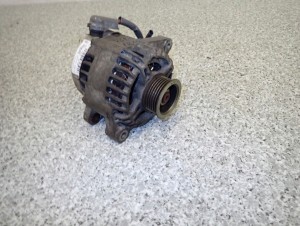 TOYOTA YARIS 99-05 1.0 1.3 FRANCJA ALTERNATOR 6PK 7/7 MINIATURA