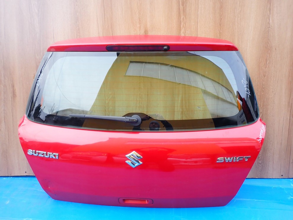 SUZUKI SWIFT MK6 04-09 KLAPA BAGAŻNIKA SZYBA TYLNA ZCK 1/8