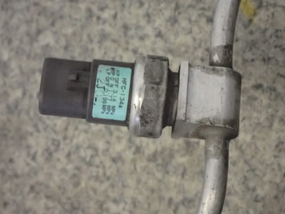 TOYOTA AVENSIS 97-02 T22 PRZEWÓD KLIMATYZACJI 8/9