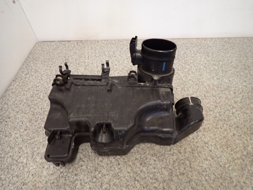 SUZUKI LIANA 04- 1.4 DDIS PRZEPŁYWOMIERZ POWIETRZA 3/6