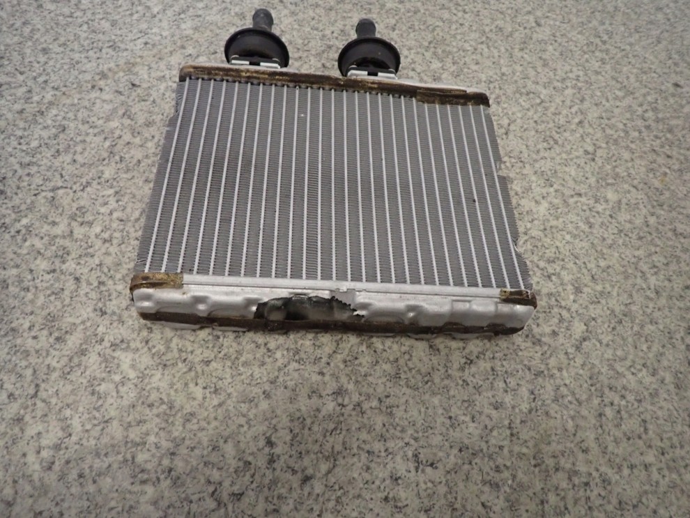 NISSAN ALMERA N16 00-06 NAGRZEWNICA RADIATOR 5/7