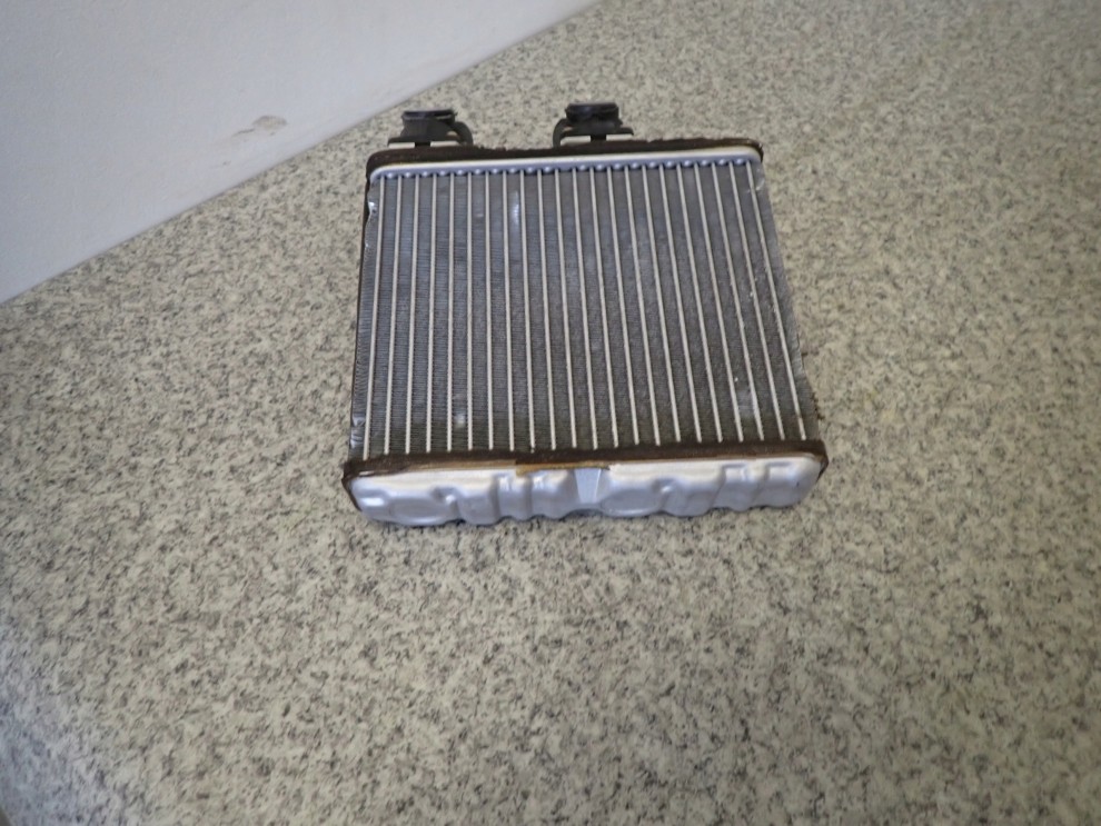 NISSAN MICRA K11 92- 02 NAGRZEWNICA RADIATOR 5/7