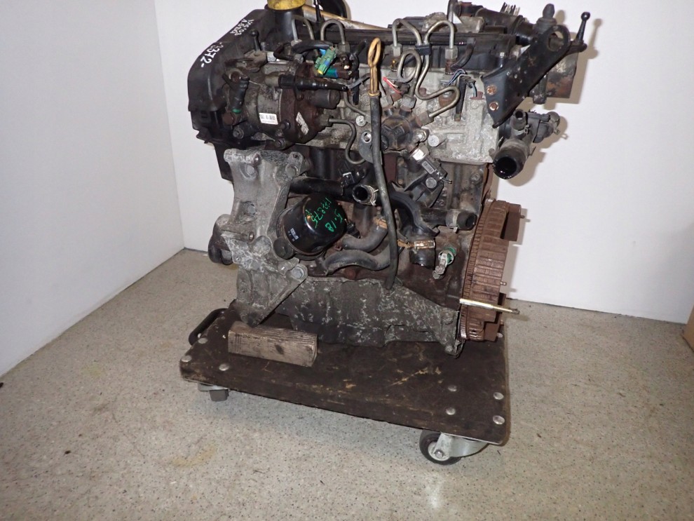 NISSAN ALMERA N16 1.5 dCi 03-06 SILNIK 12/14