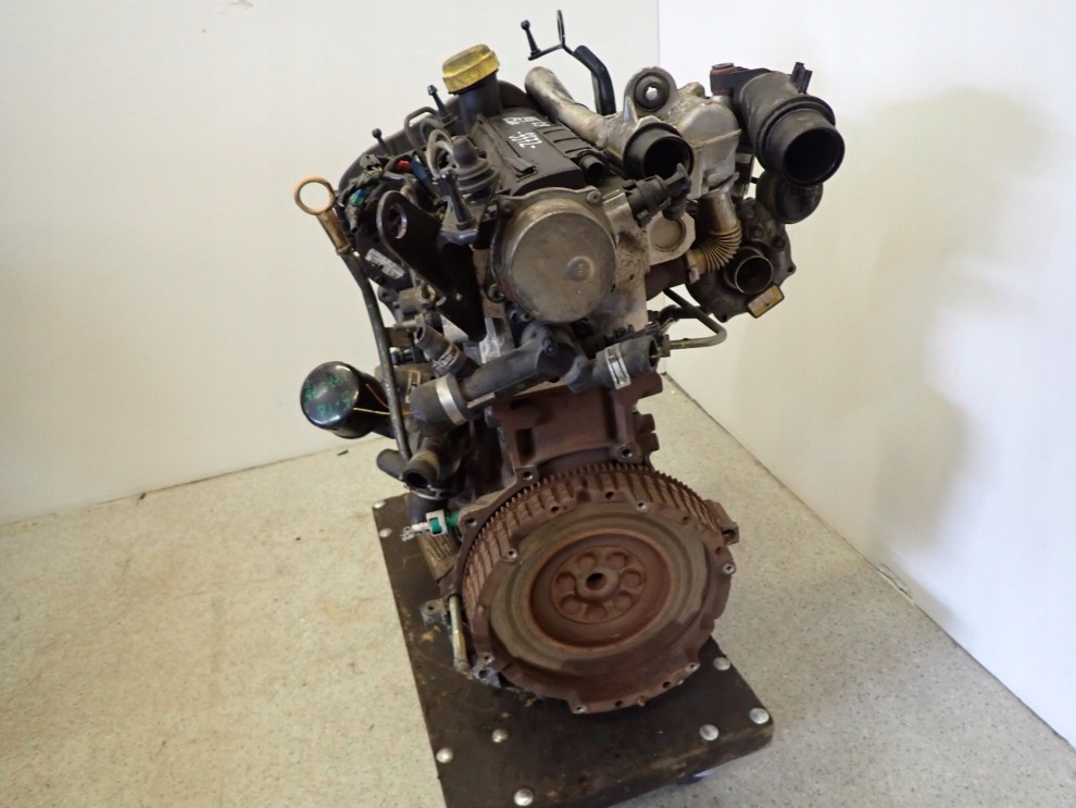 NISSAN ALMERA N16 1.5 dCi 03-06 SILNIK 14/14