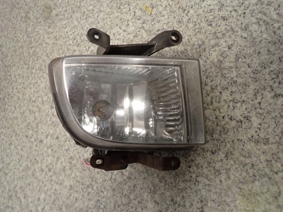 HYUNDAI GETZ 02-05 HALOGEN PRZEDNI PRAWY 2/3