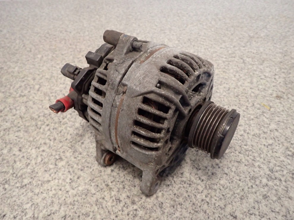 NISSAN NOTE E11 09- 1.5 DCI ALTERNATOR 1/5