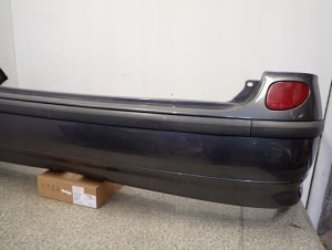 NISSAN ALMERA TINO 00-06 ZDERZAK TYLNY KY5 5/13 MINIATURA