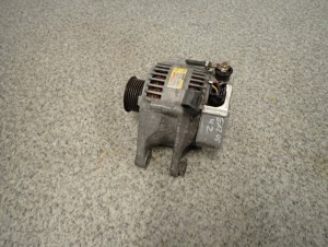 TOYOTA COROLLA E12 VERSO 02- 1.4 1.6 ALTERNATOR