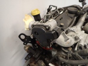 NISSAN NOTE E11 09-12 1.5 DCI SILNIK SŁUPEK MOTOR K9K C400 9/16 MINIATURA