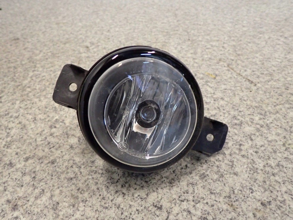 NISSAN MICRA K12 06-10 HALOGEN PRZEDNI LEWY 1/4