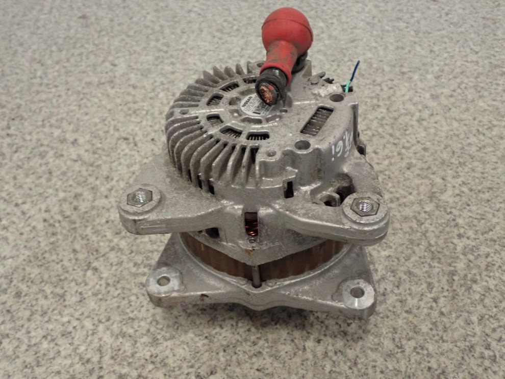 NISSAN NOTE E11 1.6 BENZ 06-11 ALTERNATOR 5/6
