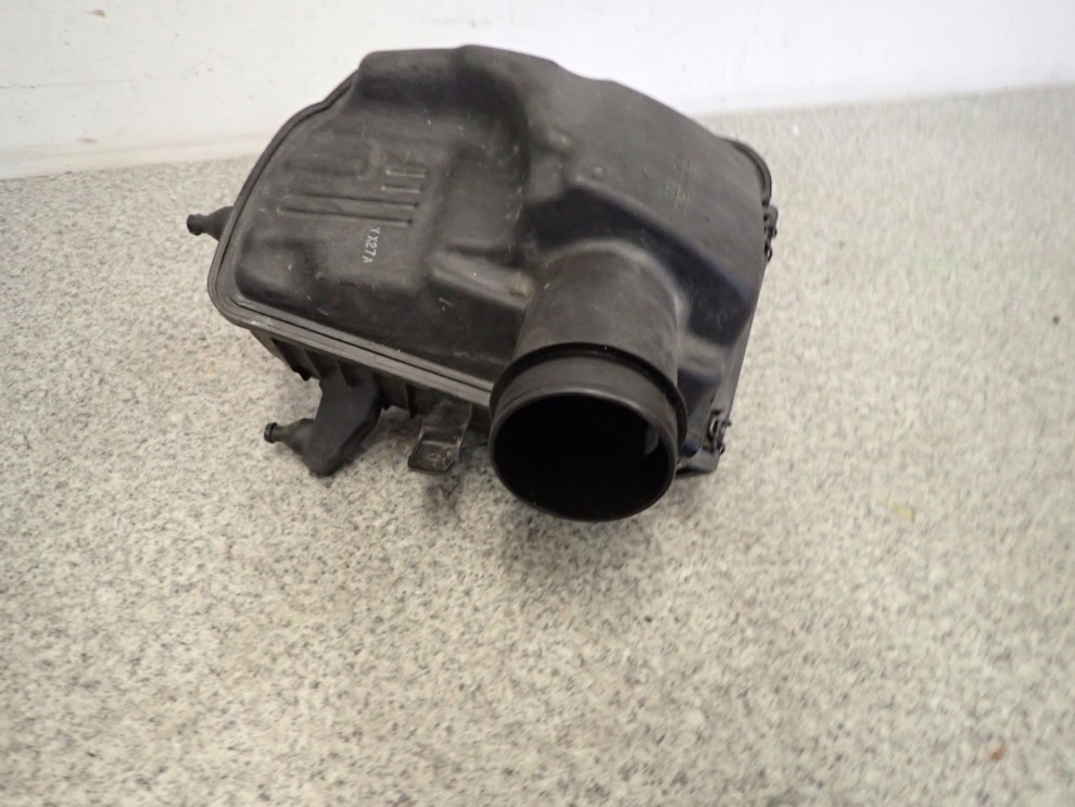 NISSAN XTRAIL T31 07- DCI OBUDOWA FILTRA POWIETRZA 4/6