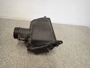 NISSAN XTRAIL T31 07- DCI OBUDOWA FILTRA POWIETRZA 3/6 MINIATURA