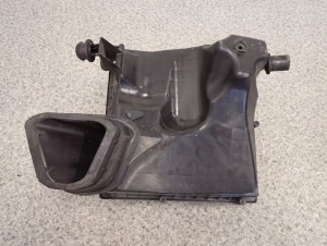 CHEVROLET CRUZE 1.7d 08- OBUDOWA FILTRA POWIETRZA 6/6 MINIATURA