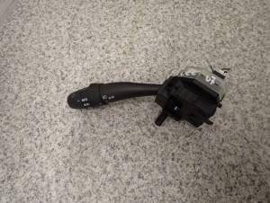 KIA CEED 06-12 PRZEŁĄCZNIK ŚWIATEŁ AUTO 5/7 MINIATURA