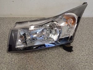 CHEVROLET CRUZE 08- LAMPA PRZEDNIA LEWA REFLEKTOR