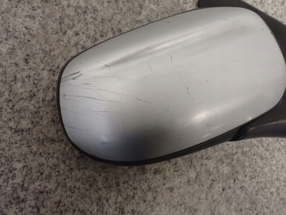 MAZDA 323 BJ F 98-02 LUSTERKO PRAWE 5 PIN 5/6