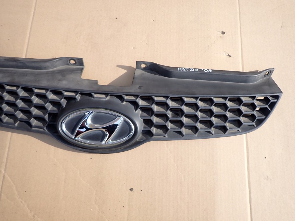 HYUNDAI MATRIX 08-10 ATRAPA GRILL 3/4