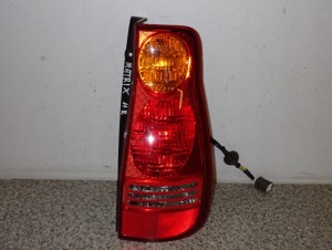 HYUNDAI MATRIX 02- LAMPA TYLNA PRAWA