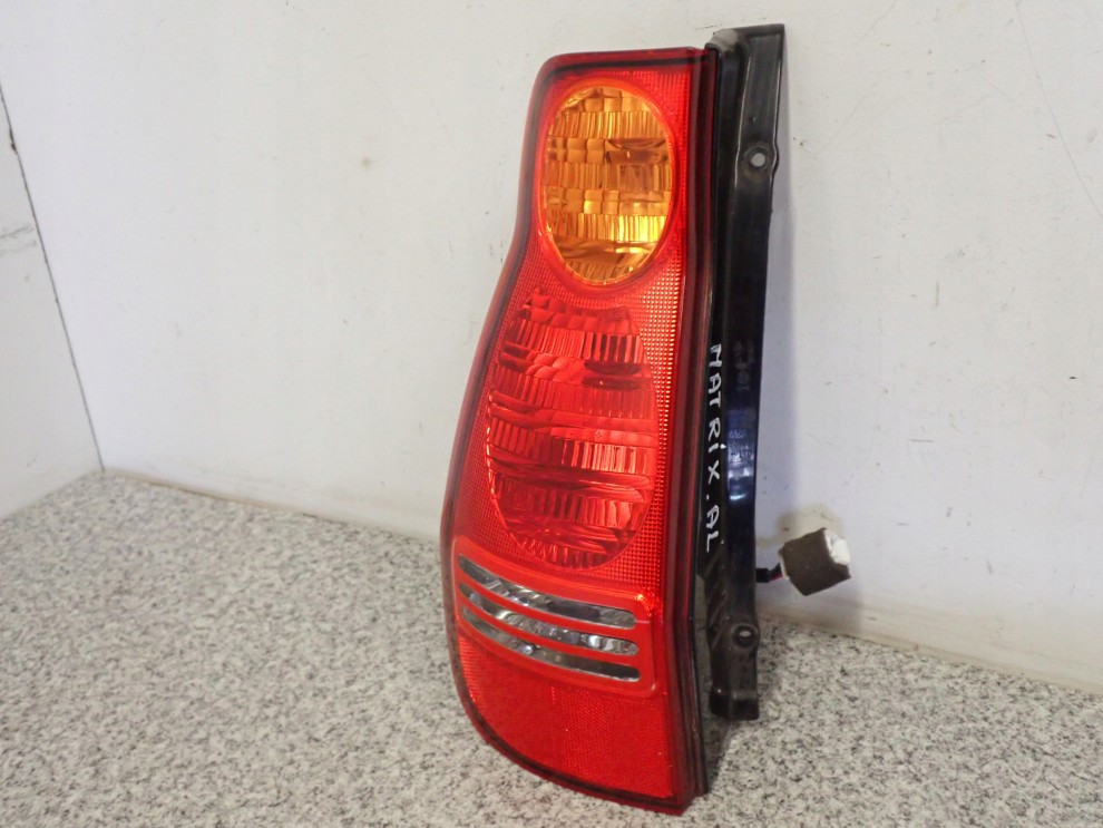 HYUNDAI MATRIX 02- LAMPA TYLNA LEWA 4/5