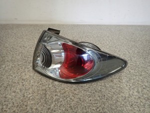 MAZDA 6 5d 06-08 LAMPA TYLNA PRAWA ZEWNĘTRZNA