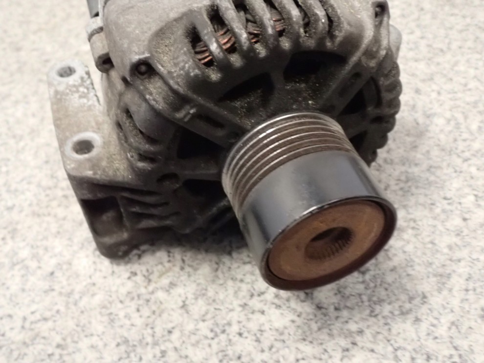 SUZUKI SWIFT 1.3 DDIS 05-09 ALTERNATOR 5/7