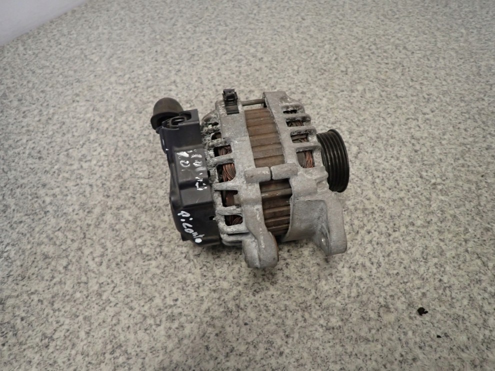 HYUNDAI i10 1.1i 07-13 ALTERNATOR 37300-02600 1/7